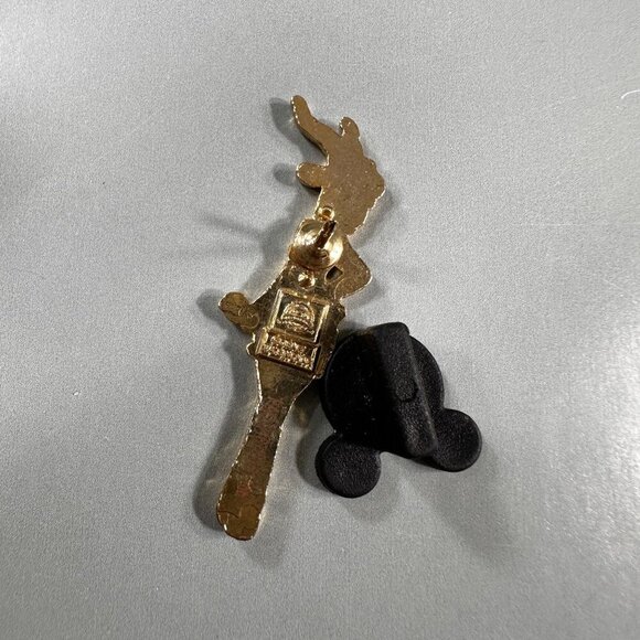 Disney Gazelle Zootopia Trading Pin Singer Animal Brooch Jewelry Accessories Pin - Picture 3 of 7